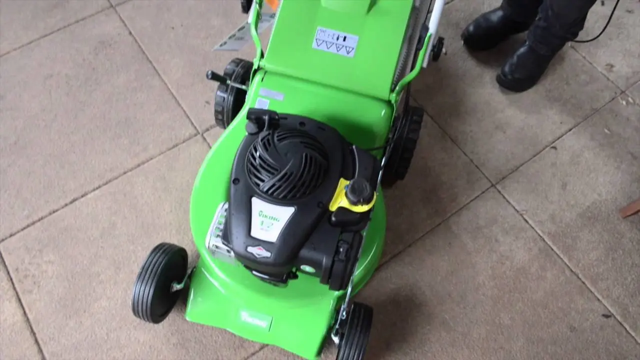 Viking lawn mower: petrol, electric, self-propelled