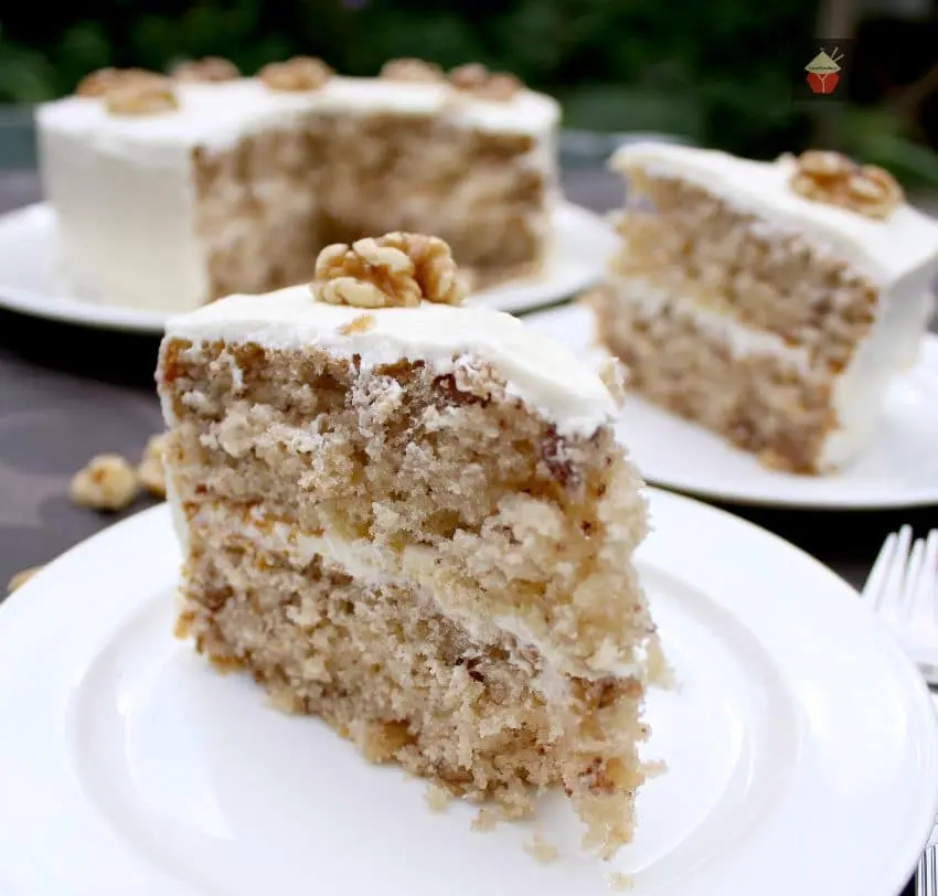 Walnut cake: useful properties and applications