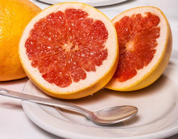 What is the difference between grapefruit and orange