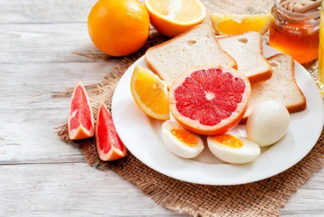 What is the difference between grapefruit and orange