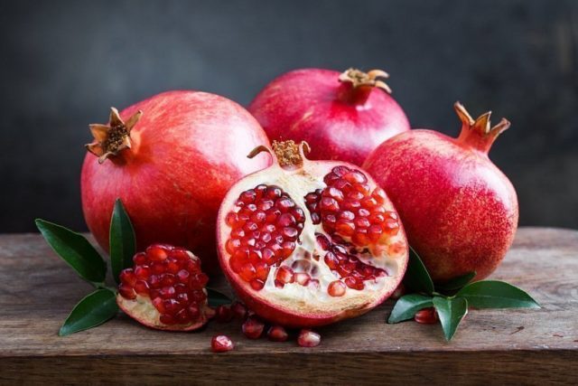 What is useful pomegranate for the body of women and men