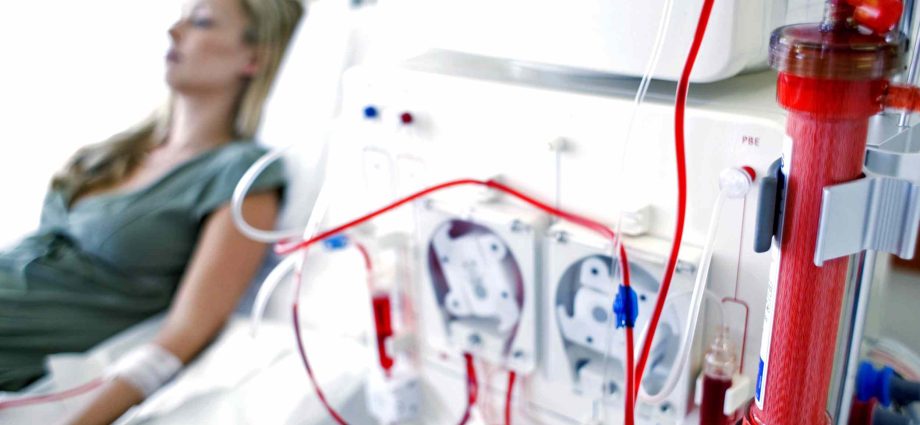 What should we know about dialysis? Checking!