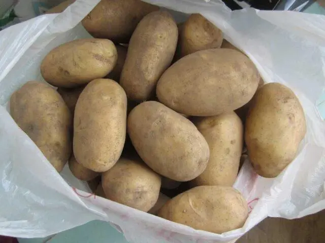 What varieties of potatoes are the most crumbly and delicious