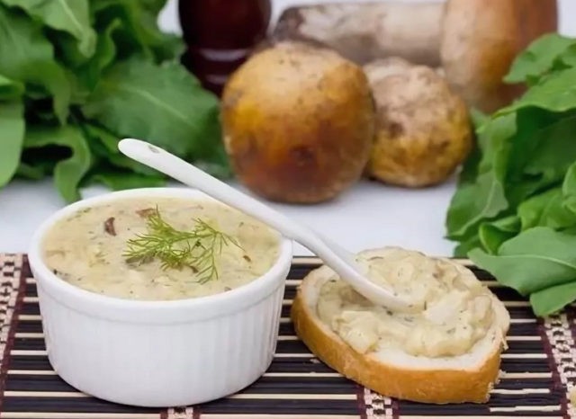 White mushrooms in cream: recipes with photos