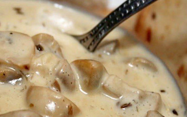 White mushrooms in cream: recipes with photos