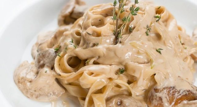 White mushrooms: with chicken, beef, rabbit and turkey