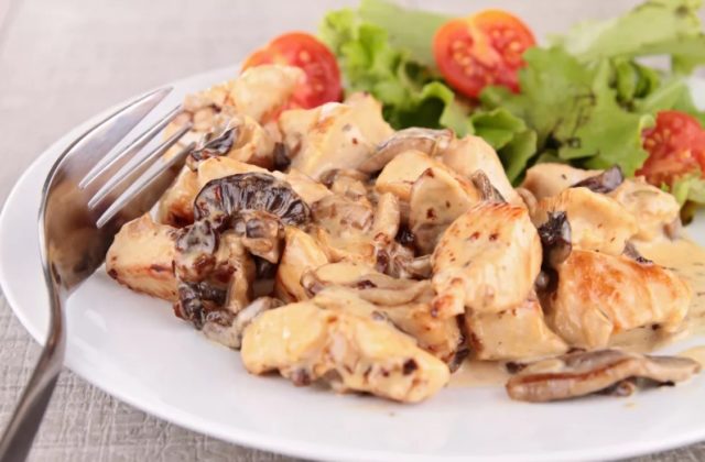 White mushrooms: with chicken, beef, rabbit and turkey