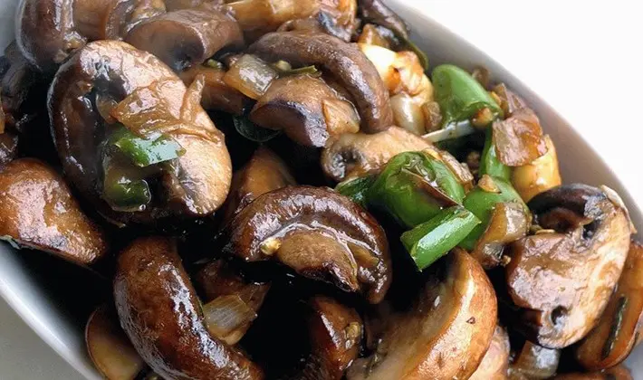 Whole champignon mushroom dishes