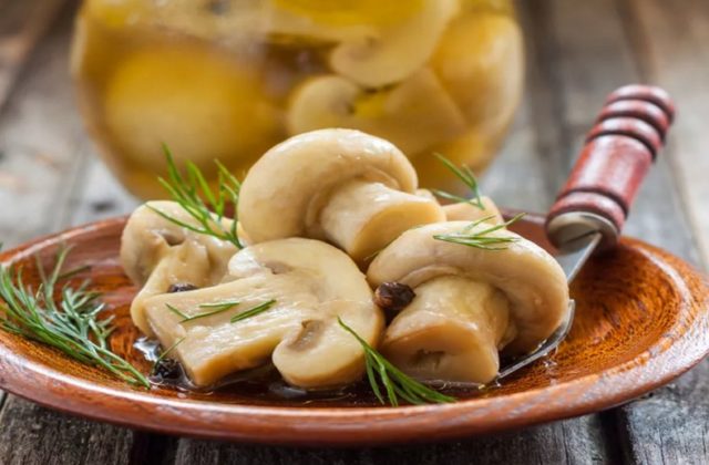 Why champignons are useful for the body: fresh, fried, canned, contraindications