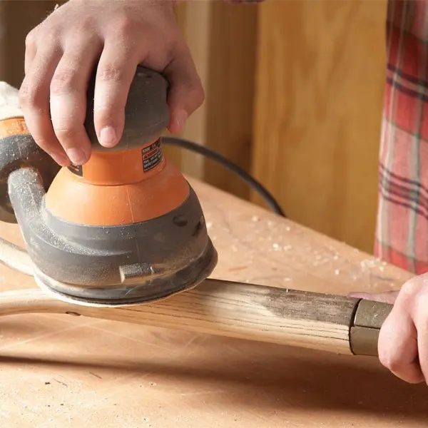 Why shovels are sharpened sharply and how to do it