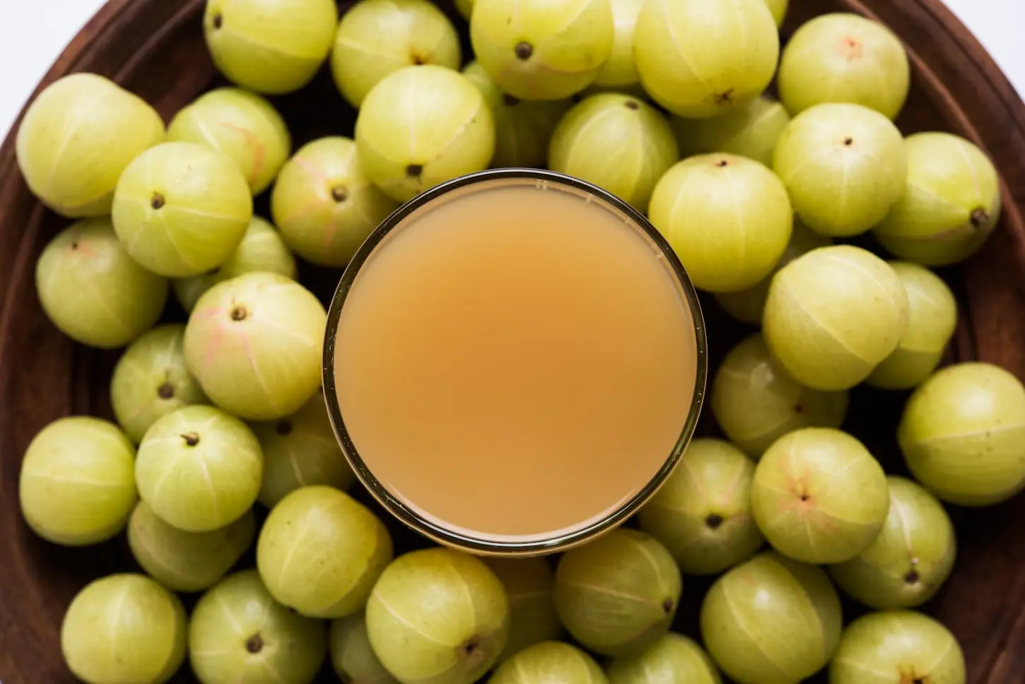 Why there are no berries on gooseberries: causes of infertility