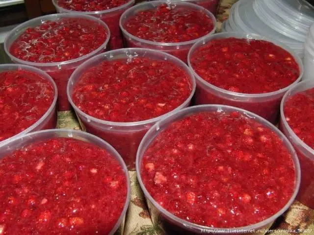 Wild strawberry jam 