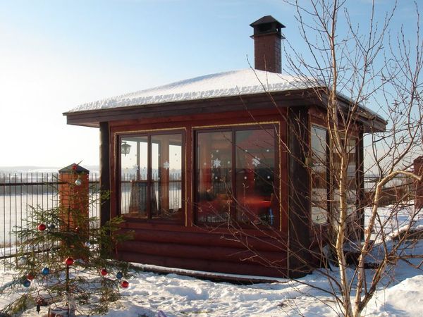 Winter gazebo: project of a warm pavilion with a stove, fireplace or barbecue, building an insulated structure with your own hands