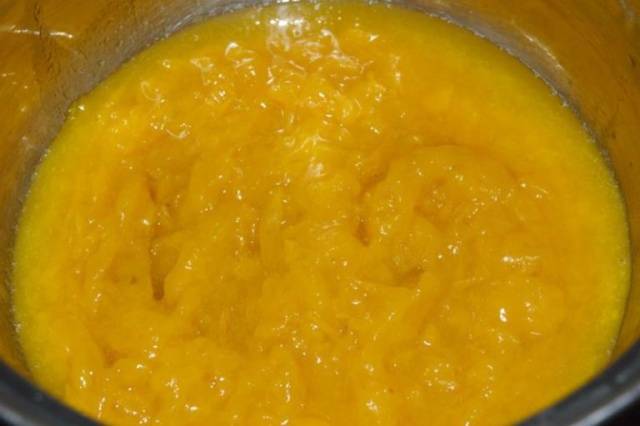 Yellow cherry plum tkemali sauce 