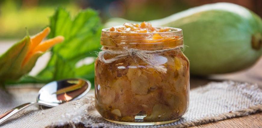 Zucchini jam with lemon (recipes with orange, cinnamon, ginger): the choice of ingredients, storage and serving rules