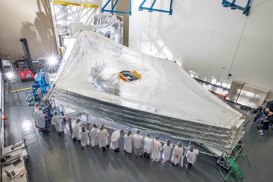 25 years of work and $ 10 billion: what is interesting about the new James Webb telescope