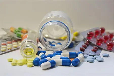 Antibiotics for adnexitis: pros and cons