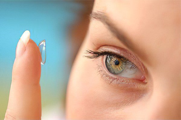 Causes, symptoms, eye drops for redness of the eyes