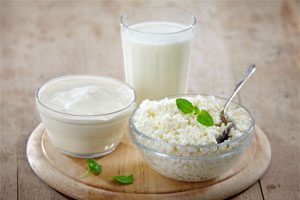 Diet on cottage cheese and kefir: the pros and cons