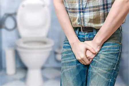 Difficulty urinating in men