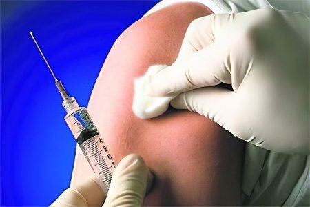 DPT and polio vaccination