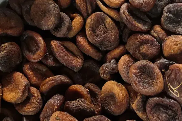 Dried apricots - useful properties, recipes, treatment Dried apricots - useful properties, recipes, treatment