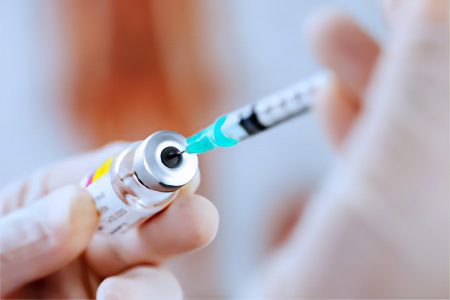 Efficacy and side effects of the measles vaccine