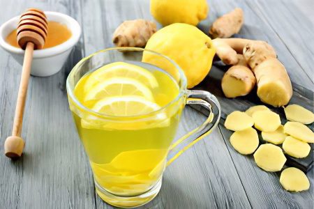 Ginger with lemon and honey for immunity