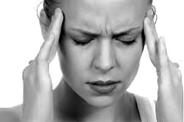 Headache in the temple area