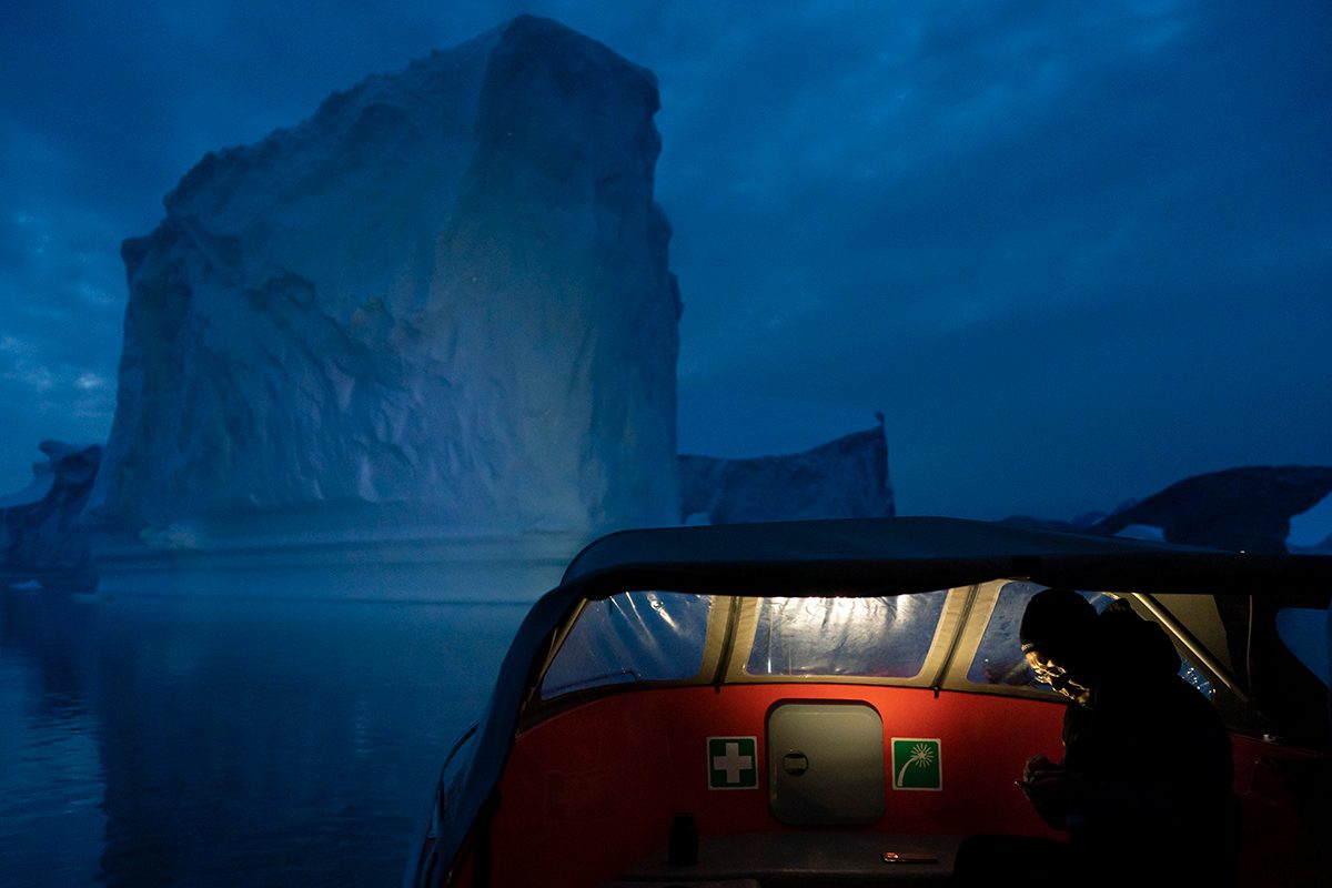 How the glaciers of Greenland are melting