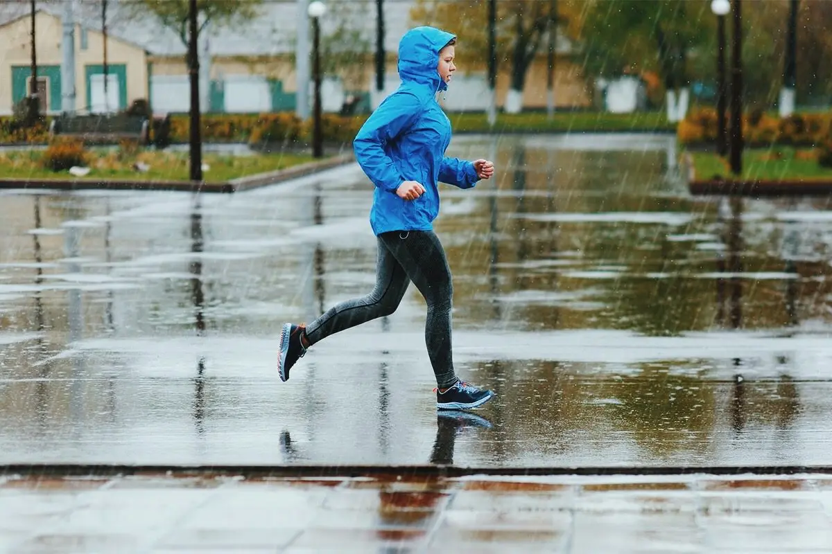 How to run in rainy weather