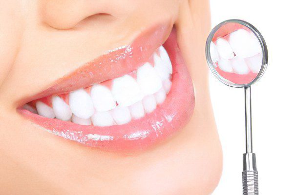 How to whiten teeth enamel at home?