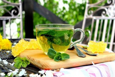 How useful is mint tea and who can drink it?