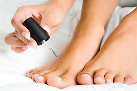 Nail fungus polish: a review of 11 drugs