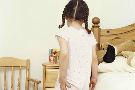 Pinworms in children: symptoms and treatment