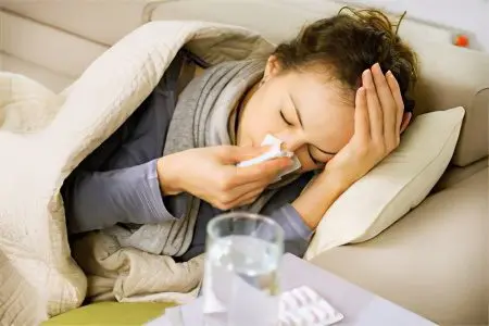 Signs, symptoms and causes of a cold