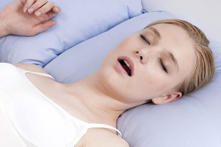 Snoring in women: how to cure?