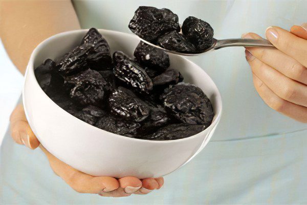 The benefits and harms of prunes for the body. What is useful prunes?