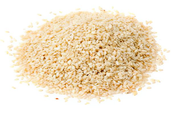 The benefits and harms of sesame seeds for health