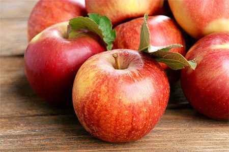 The health benefits and harms of apples