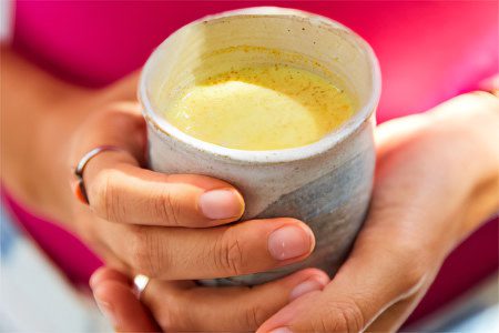 Turmeric Milk: 12 Reasons to Drink Every Day! Recipes