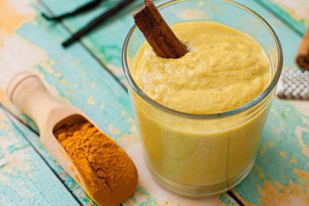 Turmeric Milk: 12 Reasons to Drink Every Day! Recipes