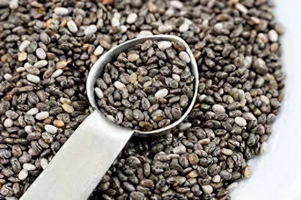 Useful properties of chia seeds, how to use them, recipes