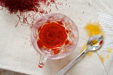 Useful properties of saffron and its contraindications