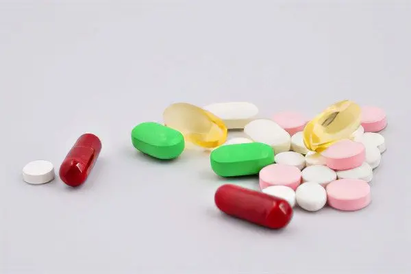 What antibiotics are taken for intestinal infections?