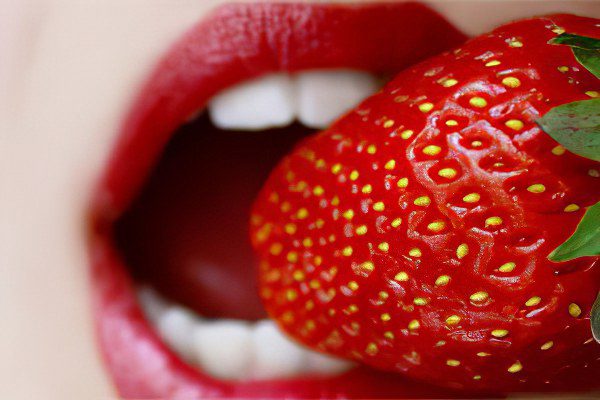 What are useful and harmful strawberries?