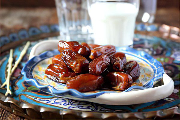 When can you eat dates, and when not, and how much?