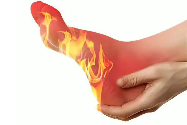 Why are my feet on fire? Ways to solve the problem