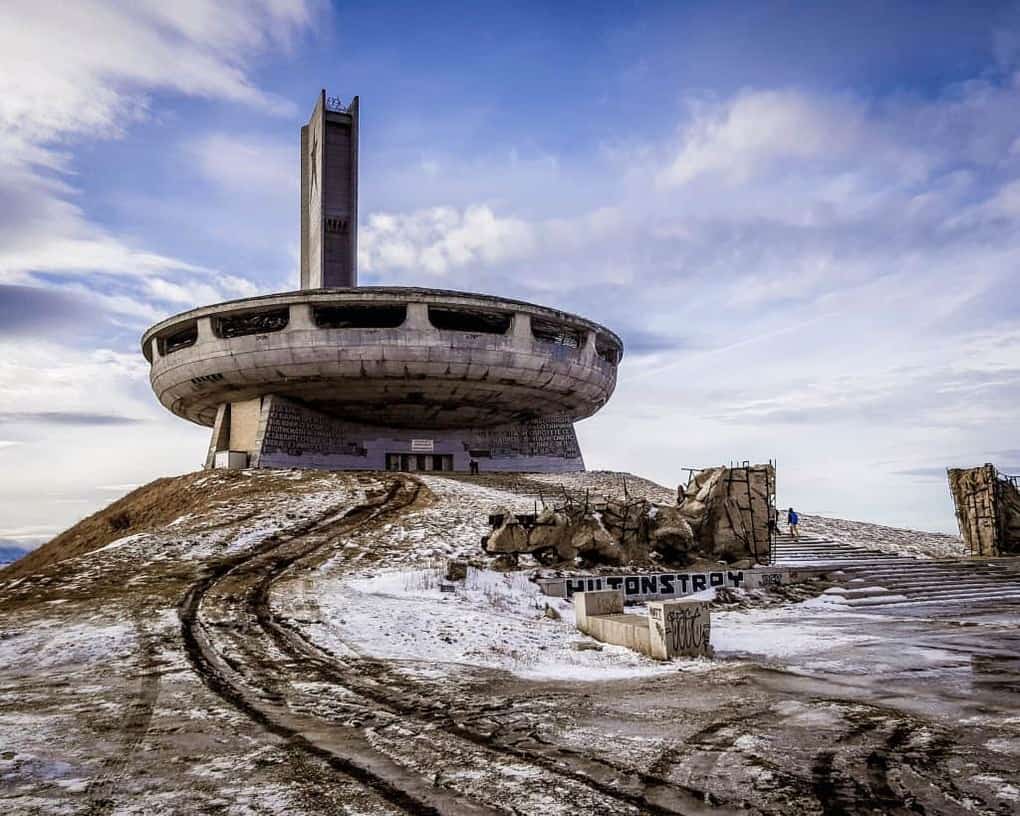 10 Abandoned Places On Earth That Give You Shivers