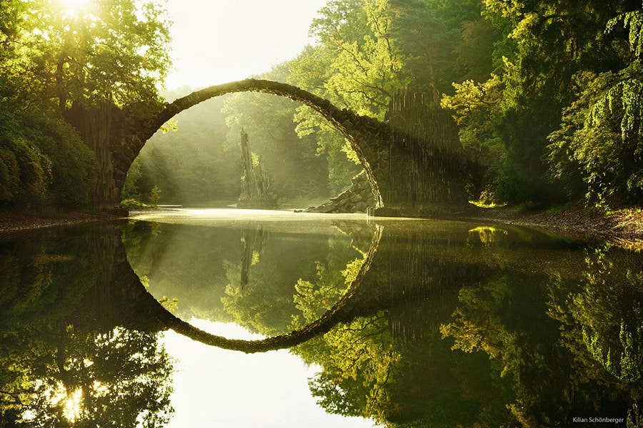 10 amazing bridges where nature and time are frozen